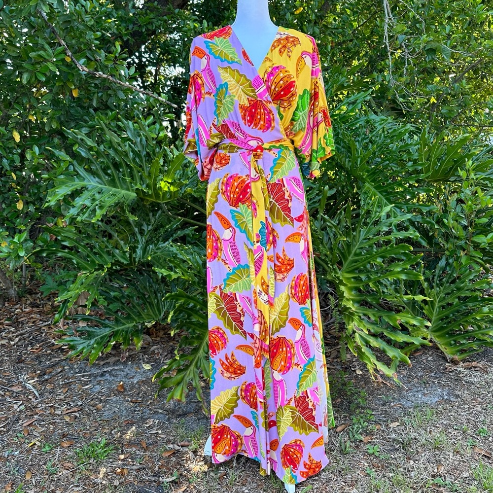 FARM RIO Mixed Beaks & Bananas Maxi Wrap Dress - Picture 14 of 16